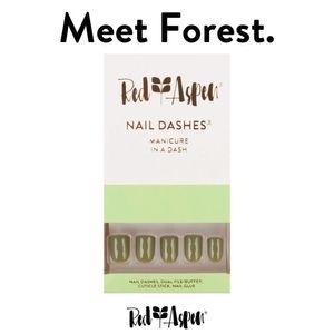 Red Aspen Nail Dashes | Woodland Forest